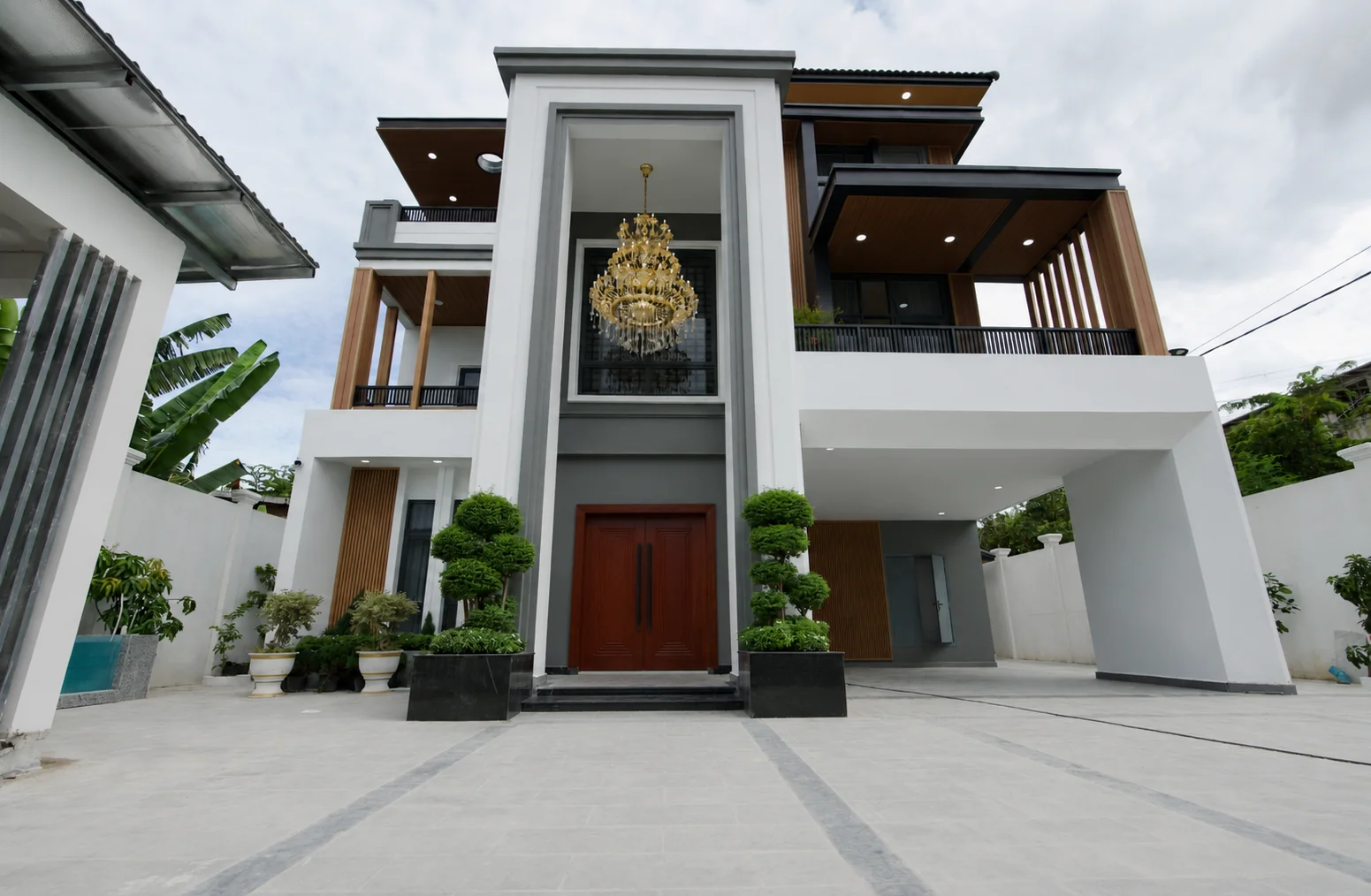 Signature Home